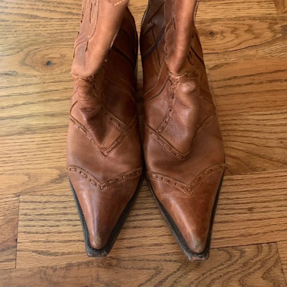 John b Stetson pointed toe leather boots! - Picture 2 of 6